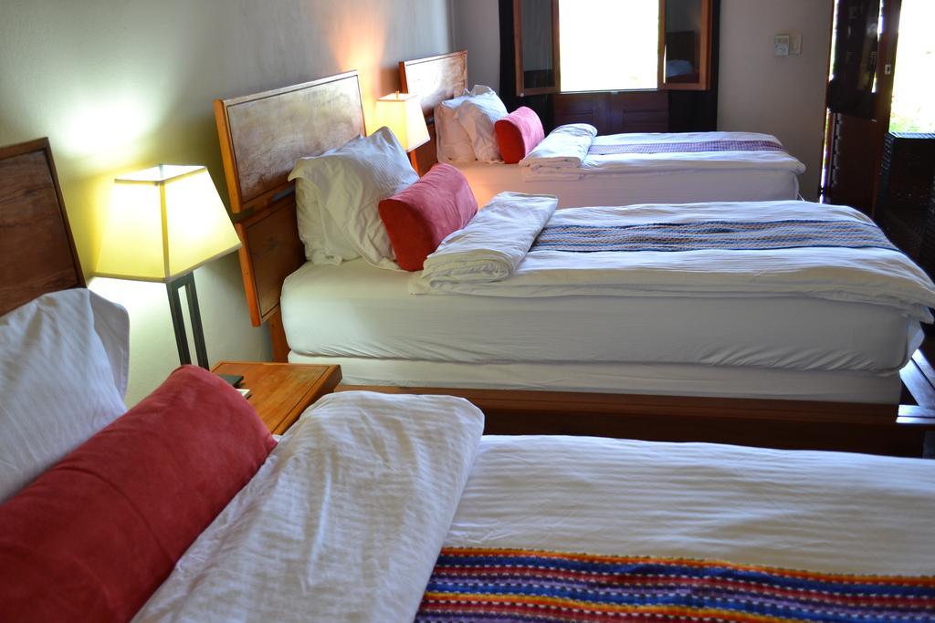 Soma Surf Resort Tola Rum bild